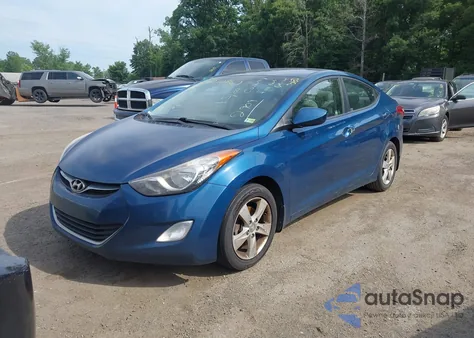 2013 Hyundai Elantra Gls from USA, damaged, VIN KMHDH4AE4DU952909